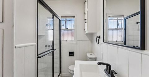 3928 San Leandro St, Oakland, CA 94601 Photo