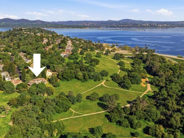 8992 Bronson Dr, Granite Bay, CA 95746