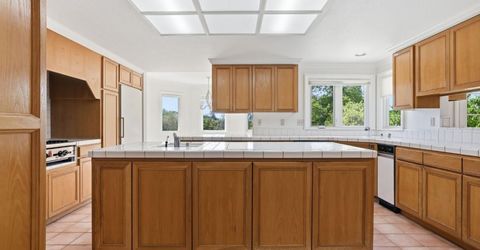 8992 Bronson Dr, Granite Bay, CA 95746 Photo