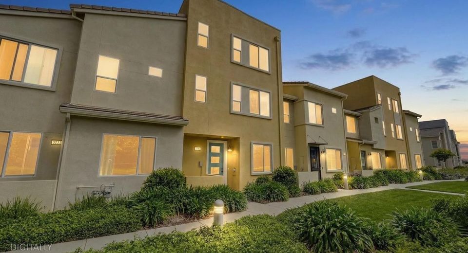 3818 E Commerce Way, Sacramento, CA 95834 Photo