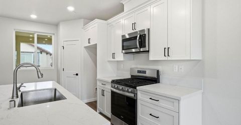 3818 E Commerce Way, Sacramento, CA 95834 Photo