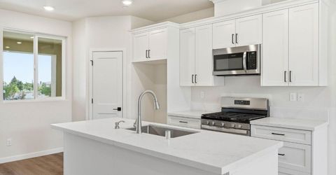 3818 E Commerce Way, Sacramento, CA 95834 Photo