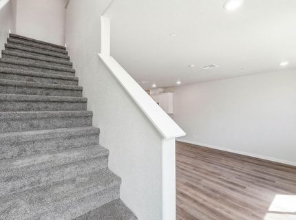 3818 E Commerce Way, Sacramento, CA 95834 Photo