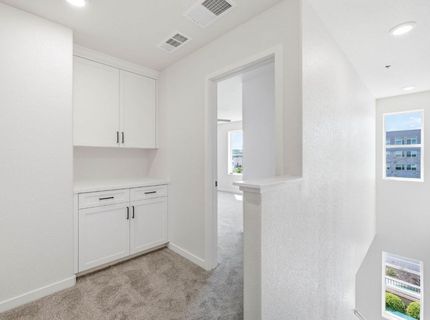 3818 E Commerce Way, Sacramento, CA 95834 Photo