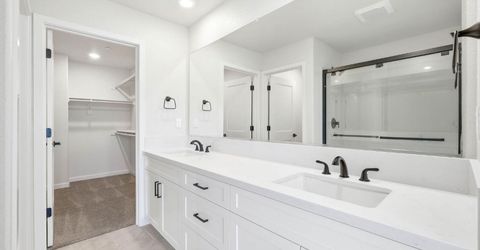 3818 E Commerce Way, Sacramento, CA 95834 Photo