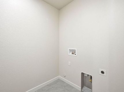 3818 E Commerce Way, Sacramento, CA 95834 Photo