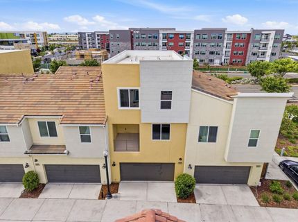 3818 E Commerce Way, Sacramento, CA 95834 Photo