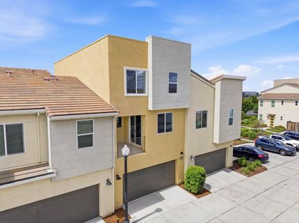 3818 E Commerce Way, Sacramento, CA 95834 Photo