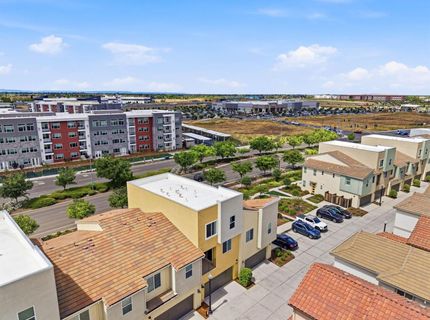 3818 E Commerce Way, Sacramento, CA 95834 Photo