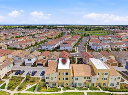 3818 E Commerce Way, Sacramento, CA 95834 Photo