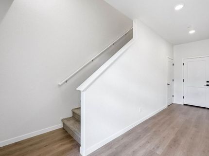 3818 E Commerce Way, Sacramento, CA 95834 Photo