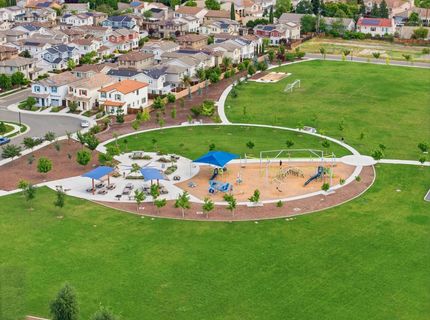 3818 E Commerce Way, Sacramento, CA 95834 Photo