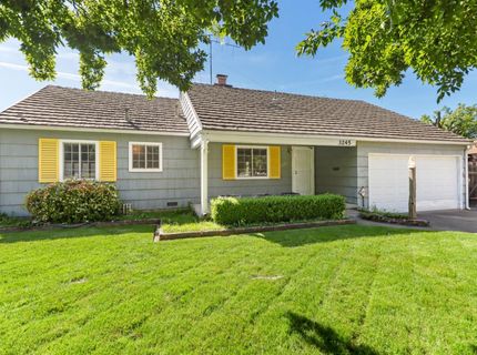 3245 Becerra Way, Sacramento, CA 95821 Photo