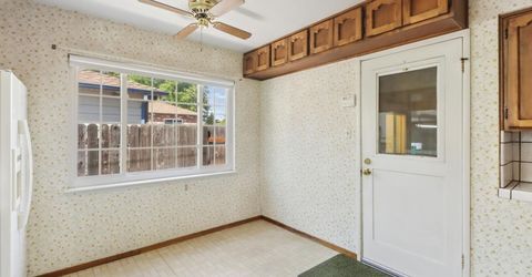 3245 Becerra Way, Sacramento, CA 95821 Photo