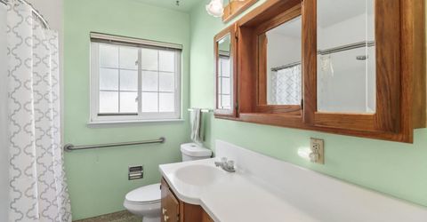 3245 Becerra Way, Sacramento, CA 95821 Photo