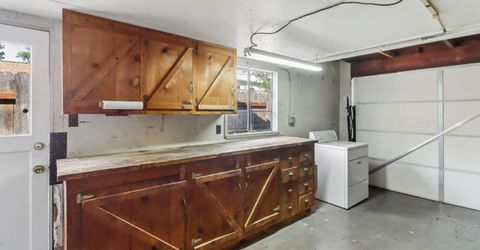 3245 Becerra Way, Sacramento, CA 95821 Photo