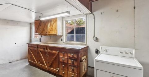 3245 Becerra Way, Sacramento, CA 95821 Photo