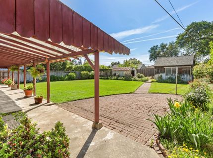 3245 Becerra Way, Sacramento, CA 95821 Photo