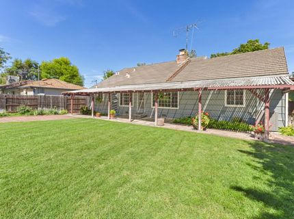 3245 Becerra Way, Sacramento, CA 95821 Photo