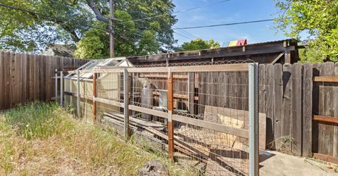 3245 Becerra Way, Sacramento, CA 95821 Photo