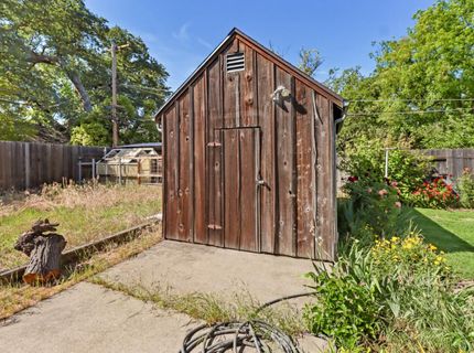 3245 Becerra Way, Sacramento, CA 95821 Photo