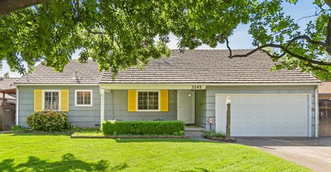 3245 Becerra Way, Sacramento, CA 95821 Photo