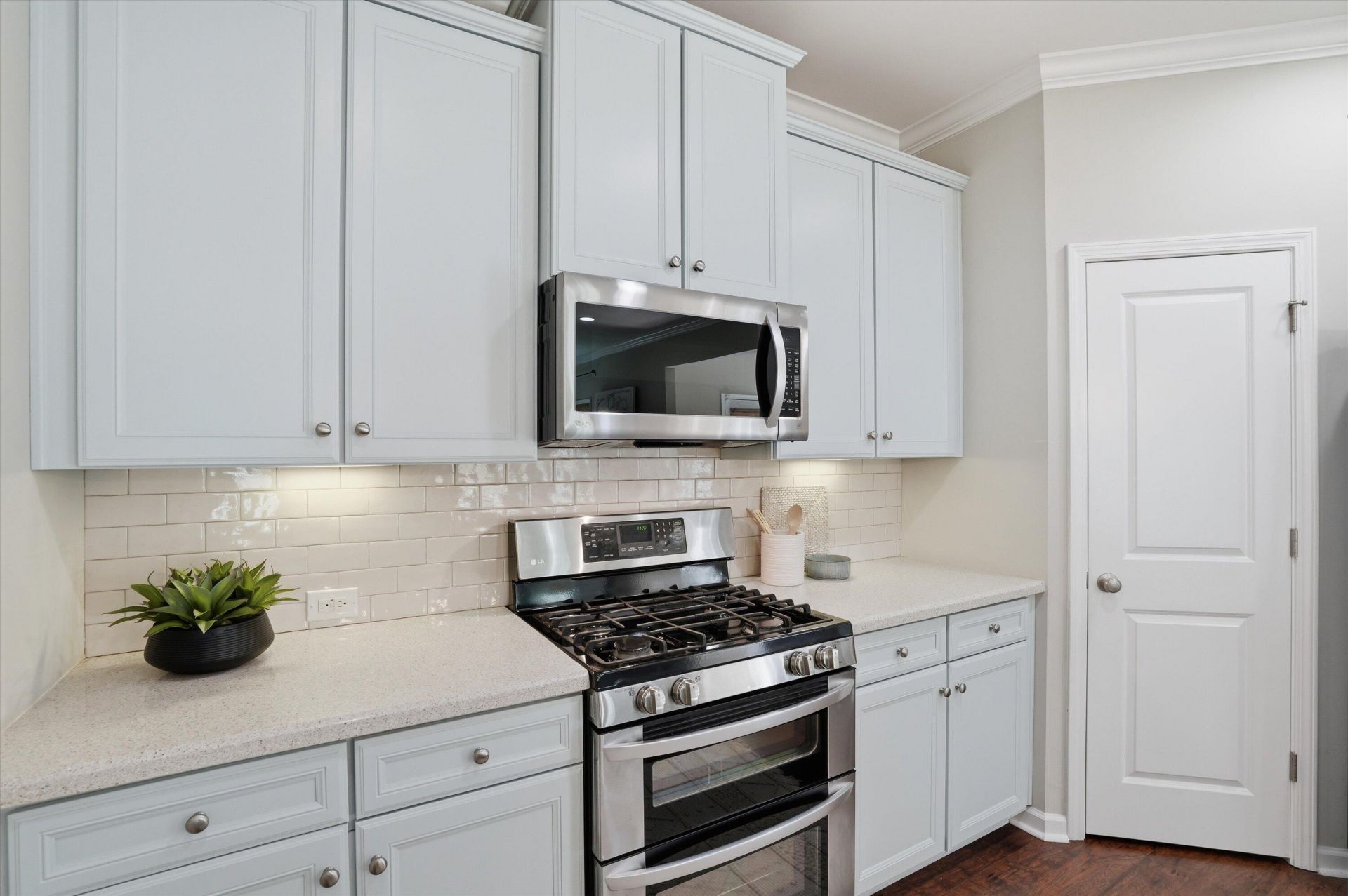 1551 Camarillo Court Photo 14