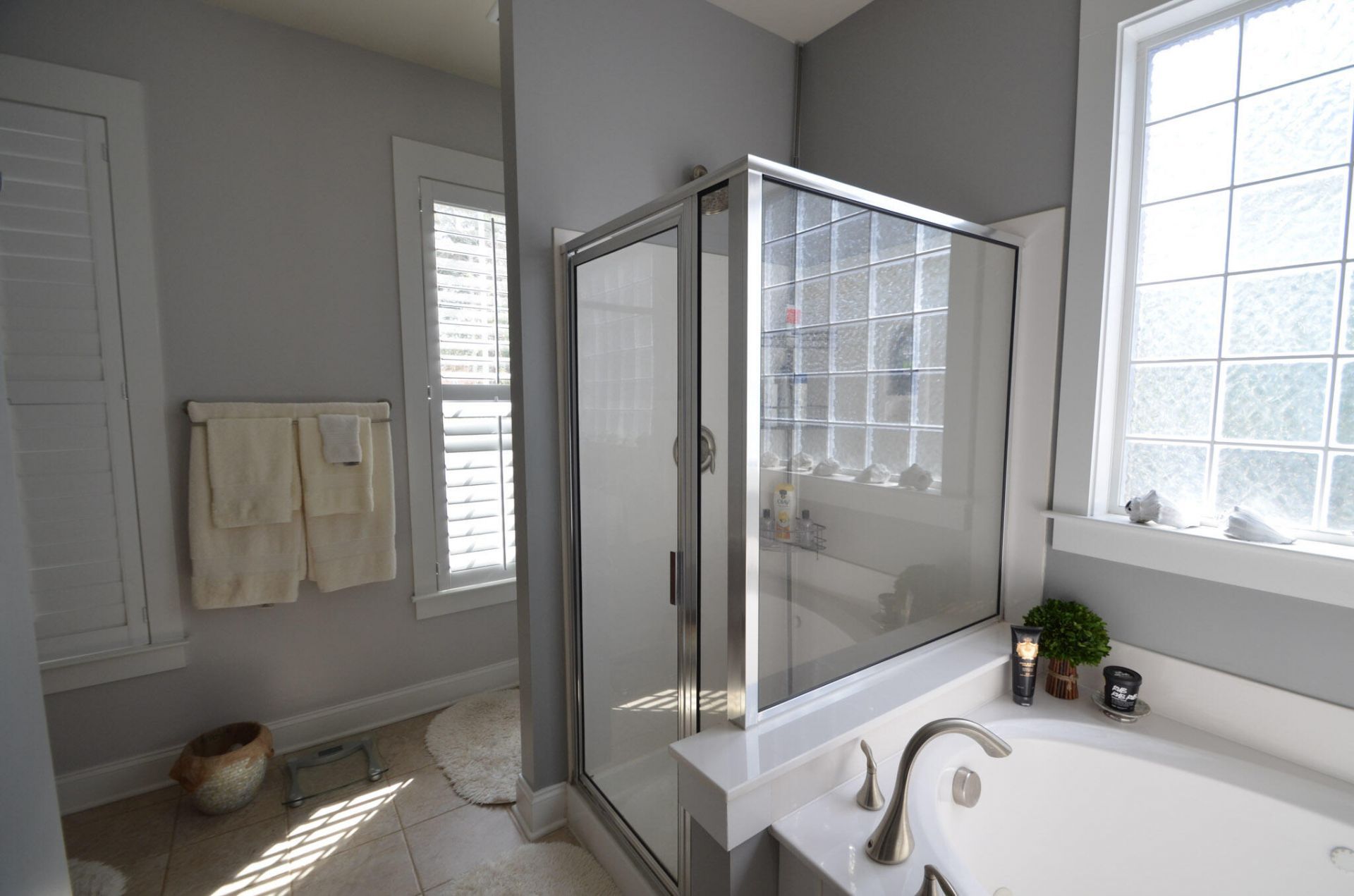 1811 Luna Court Photo 11