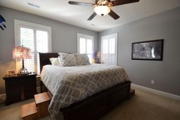 1811 Luna Court photo 4