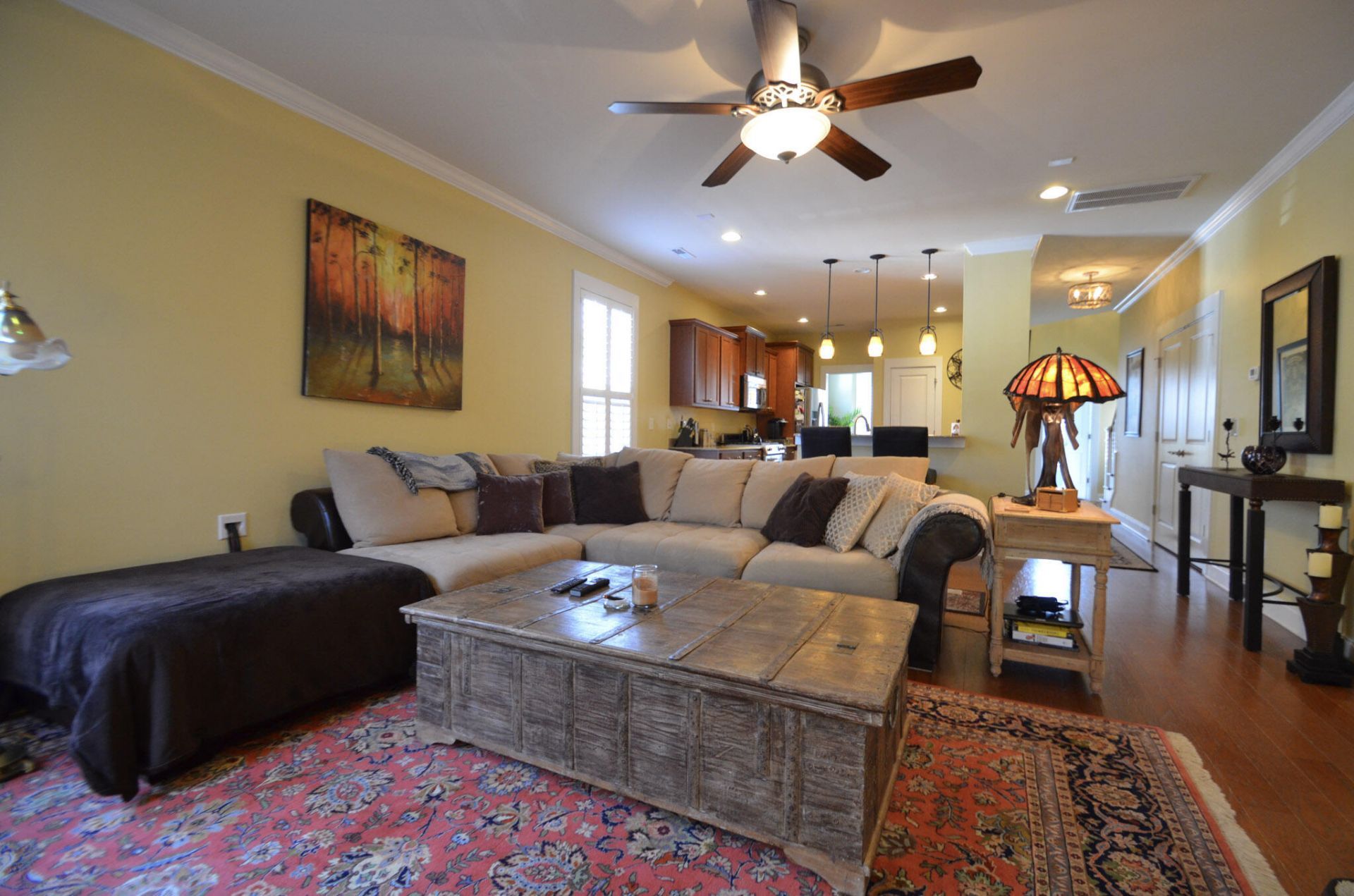 1811 Luna Court Photo 6