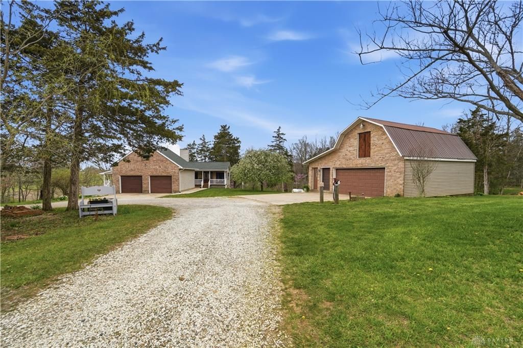 7553 Coffin Station Road, Springfield, OH 45502 Main Photo