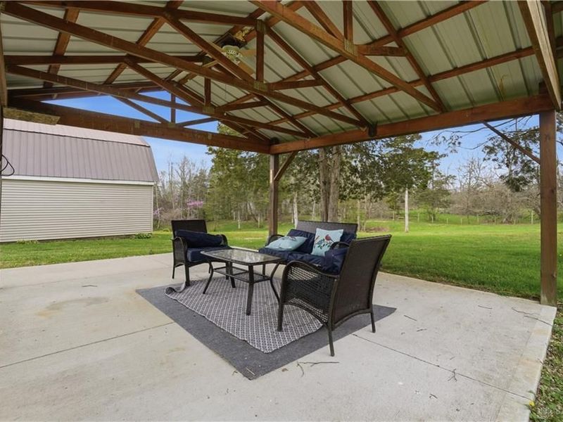 7553 Coffin Station Road, Springfield, OH 45502 Photo 18