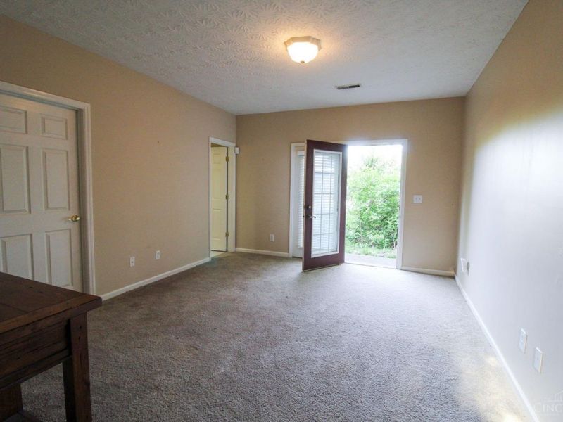 2531 Ravine Street, Cincinnati, OH 45219 Photo 29