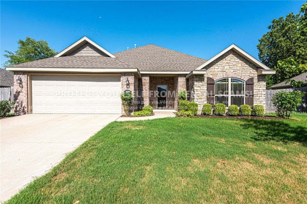 2609 N Brush Creek Drive, Fayetteville, AR 72704 Main Photo
