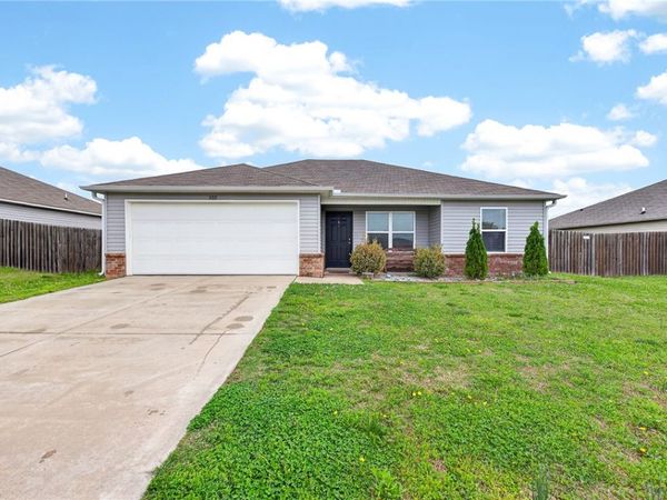 808 NW 68th Avenue , Bentonville, AR 72713