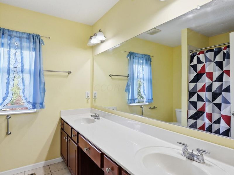 8104 Amanda Northern Road NW, Canal Winchester, OH 43110 Photo 27