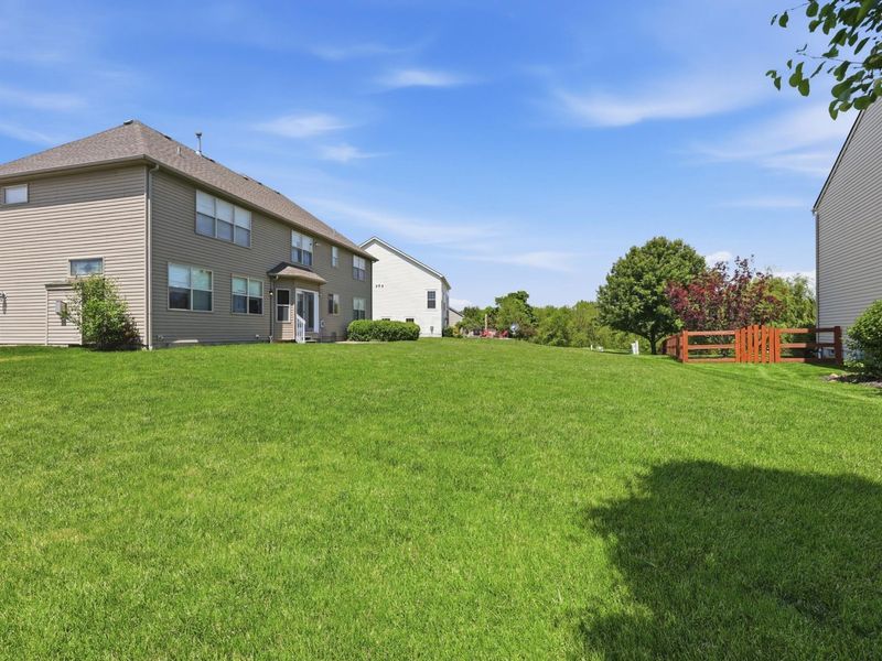8104 Amanda Northern Road NW, Canal Winchester, OH 43110 Photo 5