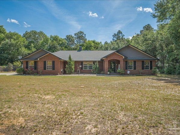 6100 Dragonfly Dr, Milton, FL 32570