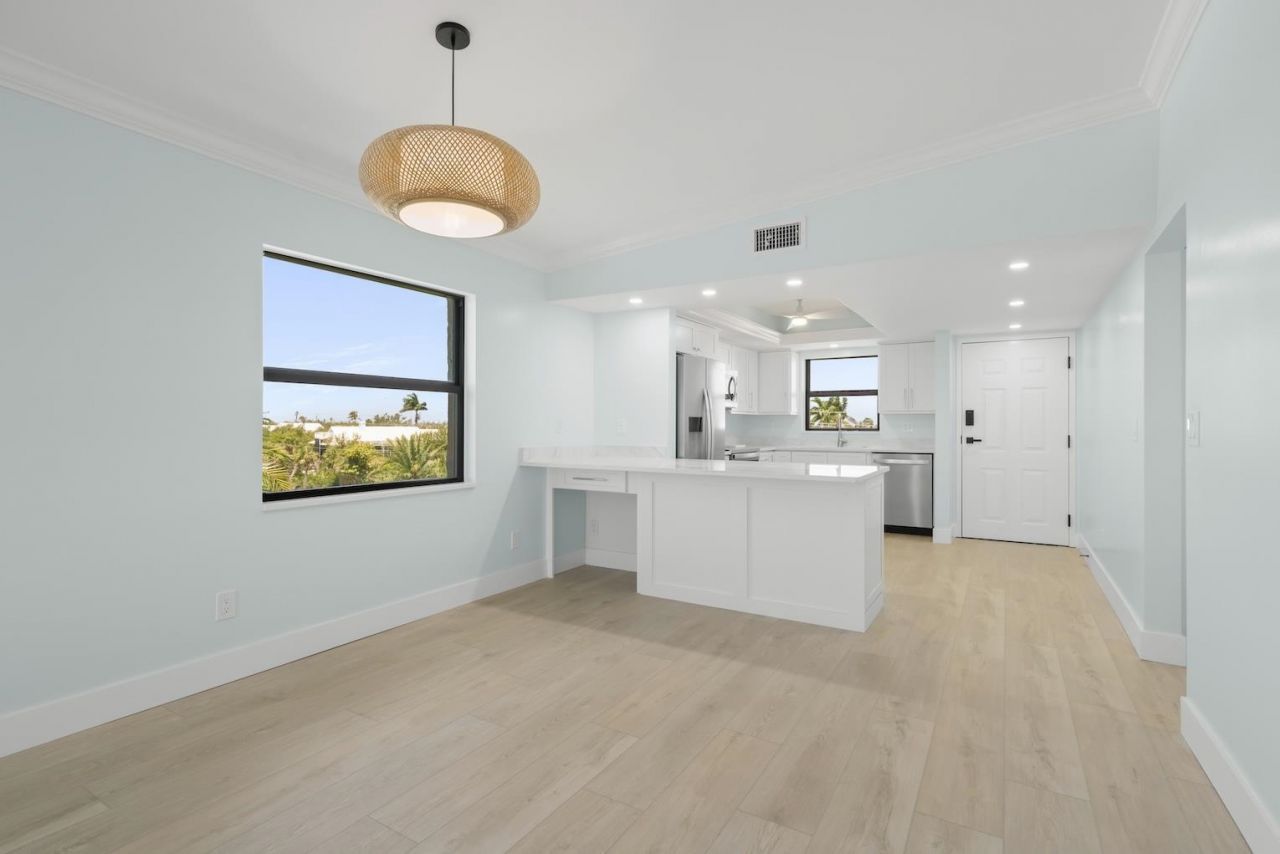 2737 W Gulf Dr, Unit 238, Sanibel, FL 33957 Photo