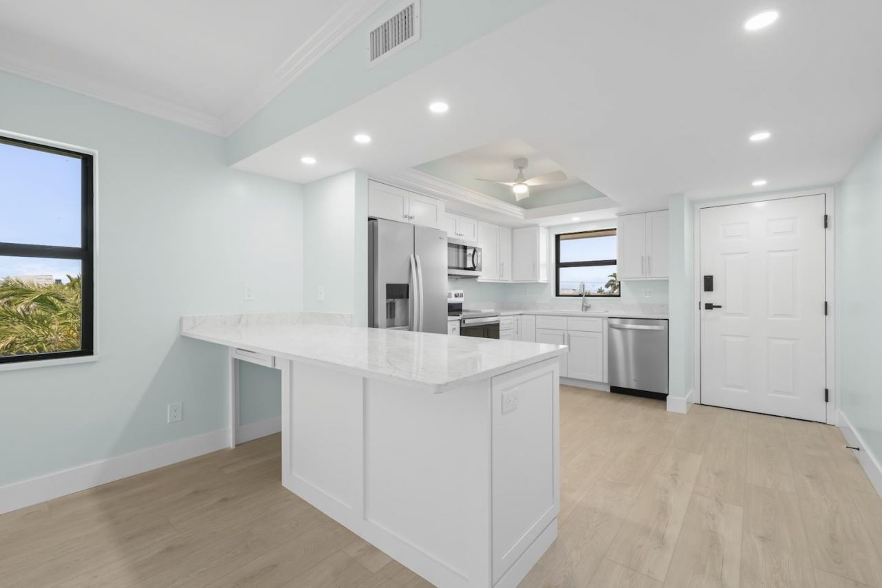 2737 W Gulf Dr, Unit 238, Sanibel, FL 33957 Photo