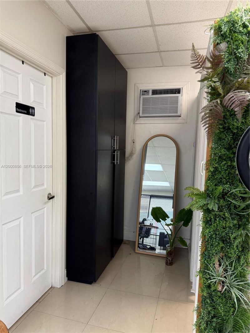 8511 NW South River Dr , Medley, FL 33166 Photo