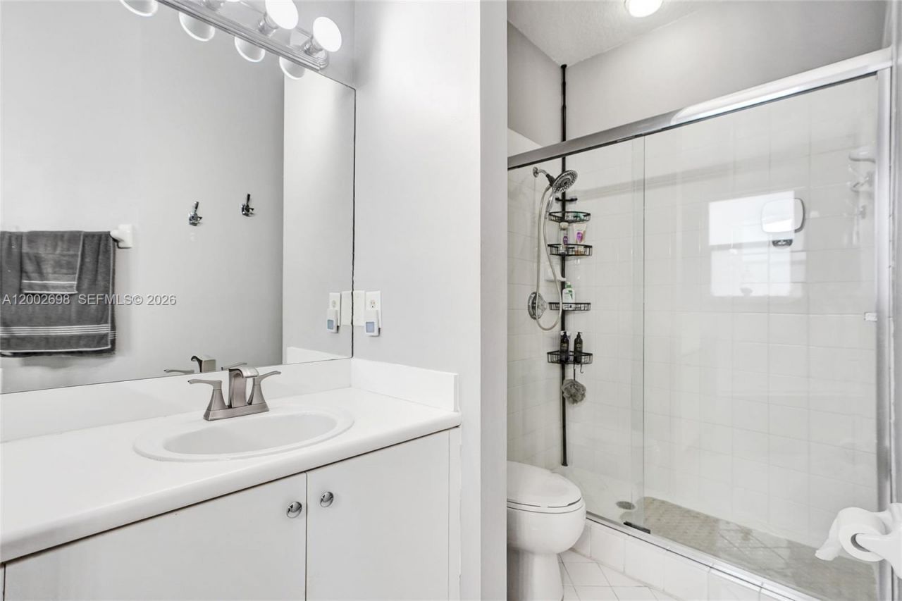 12839 SW 135th Ter, Miami, FL 33186 Photo