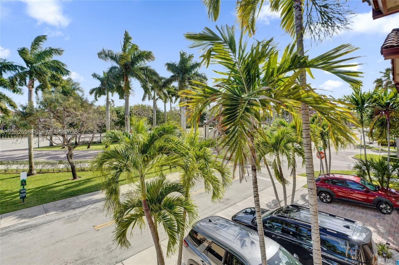 12839 SW 135th Ter, Miami, FL 33186 Photo