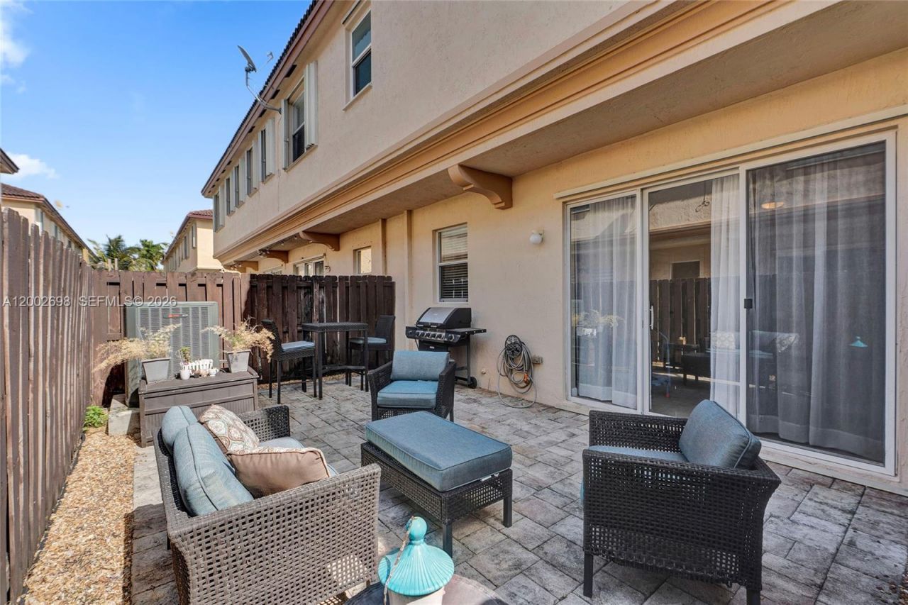 12839 SW 135th Ter, Miami, FL 33186 Photo