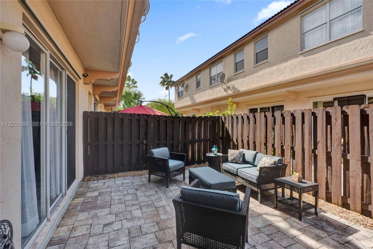 12839 SW 135th Ter, Miami, FL 33186 Photo