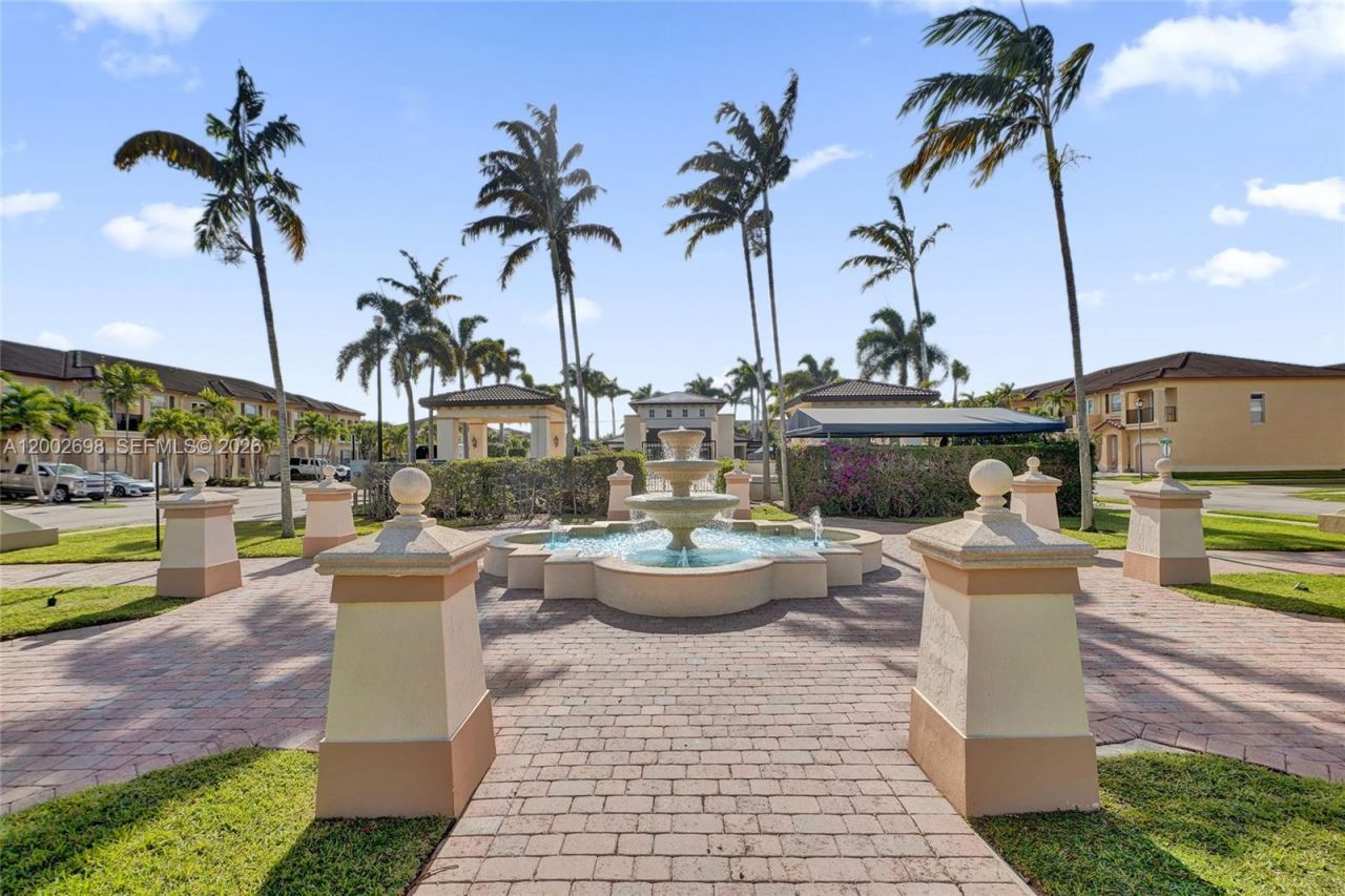 12839 SW 135th Ter, Miami, FL 33186 Photo