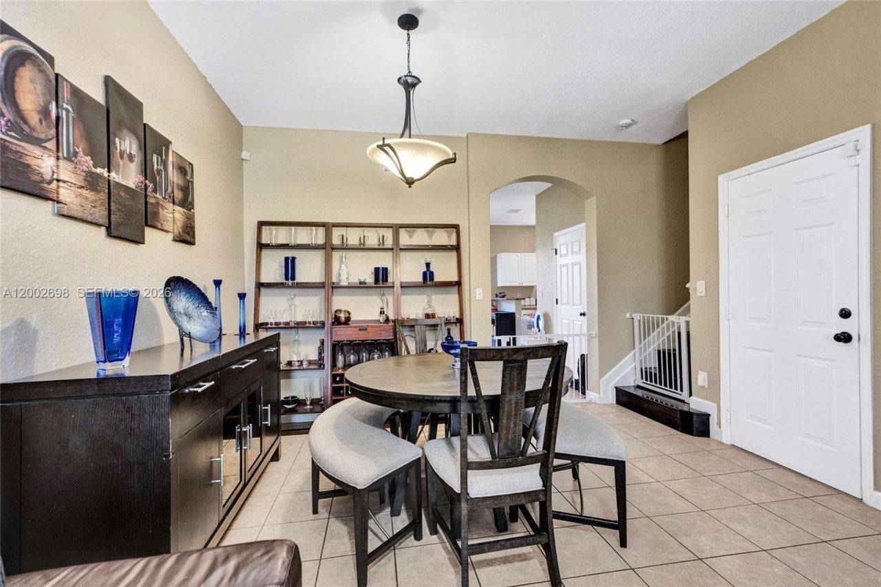 12839 SW 135th Ter, Miami, FL 33186 Photo