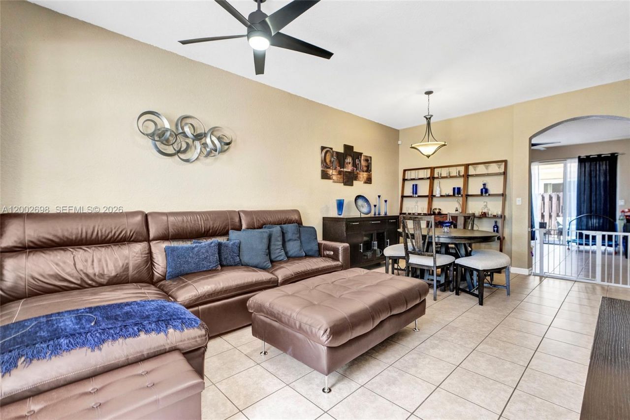 12839 SW 135th Ter, Miami, FL 33186 Photo