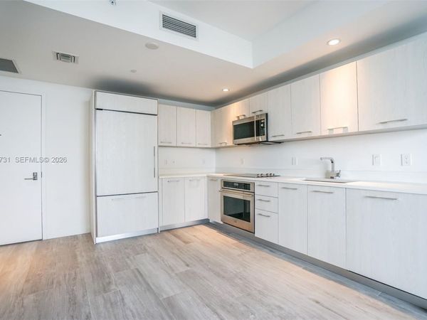 55 SW 9 Street, Unit 2907, Miami, FL 33130