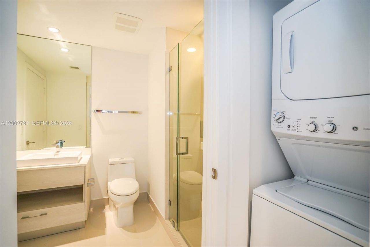 55 SW 9 Street, Unit 2907, Miami, FL 33130 Photo